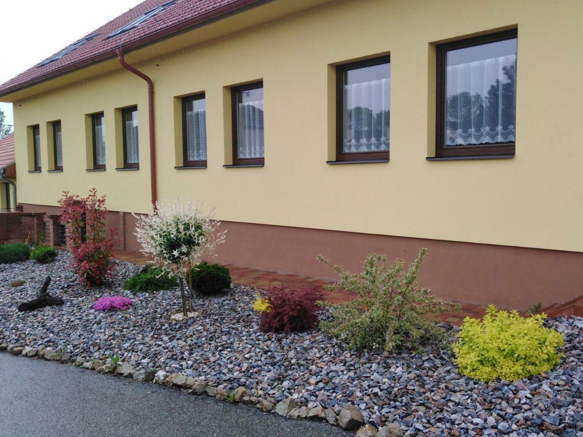 Ubytování U Janča Lednice Exterior foto
